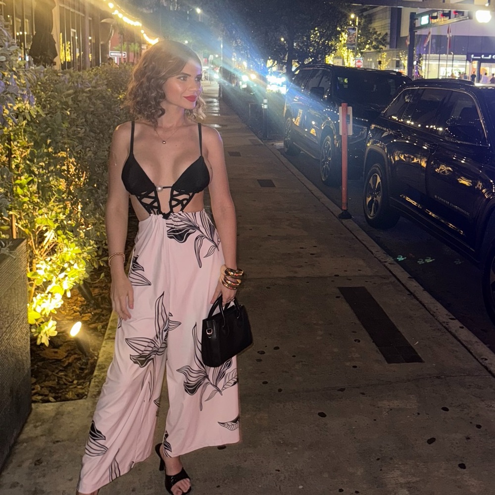 Stylish Black and White Floral Dress